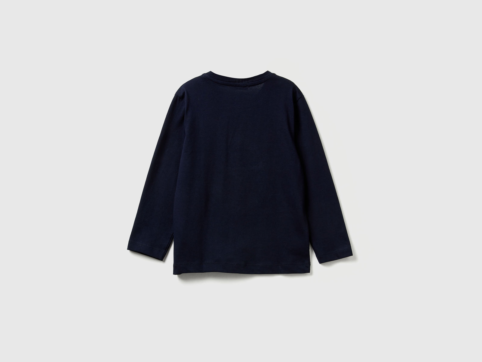T-shirt com estampa e aplicação - ucb_image_BS