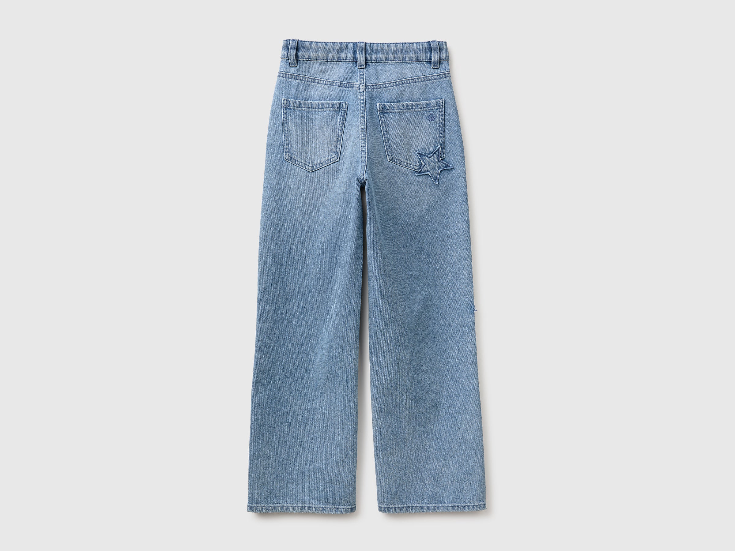 Jeans straight com estrelas - ucb_image_BS