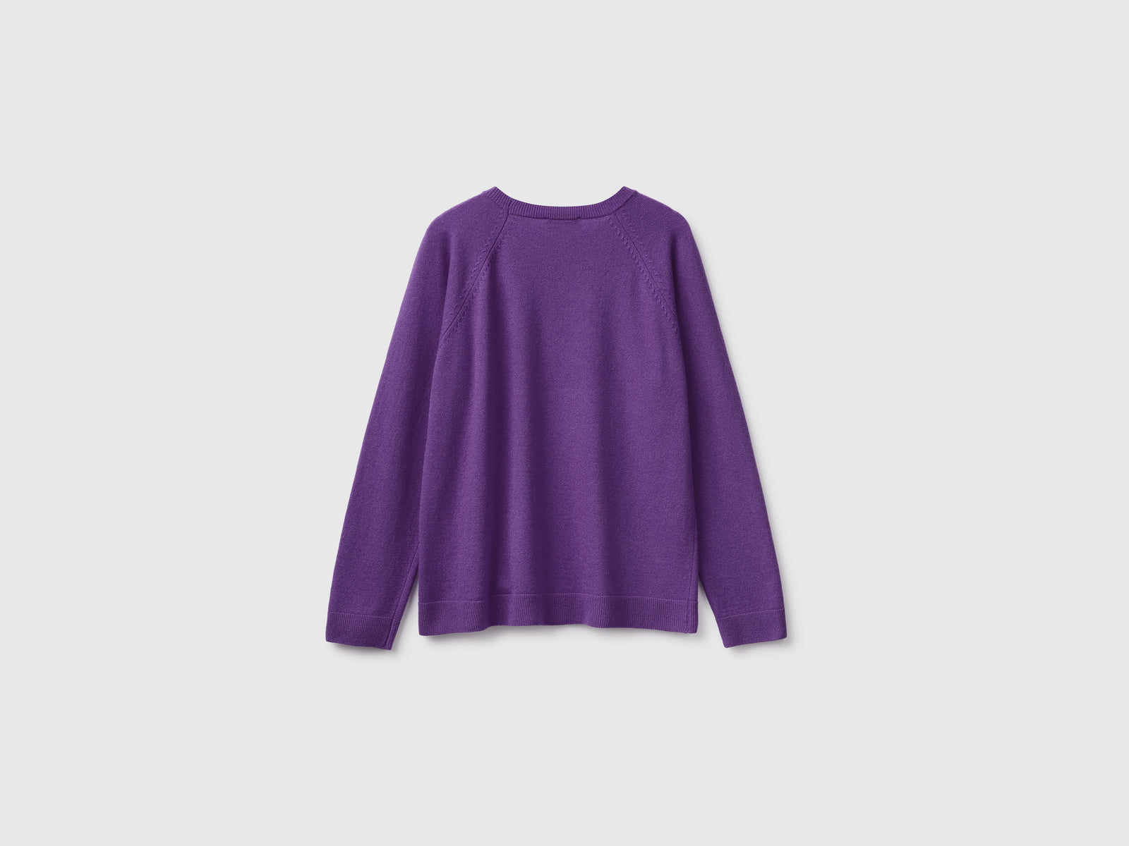 Camisola de gola redonda violeta em mistura de lã e caxemira - ucb_image_BS