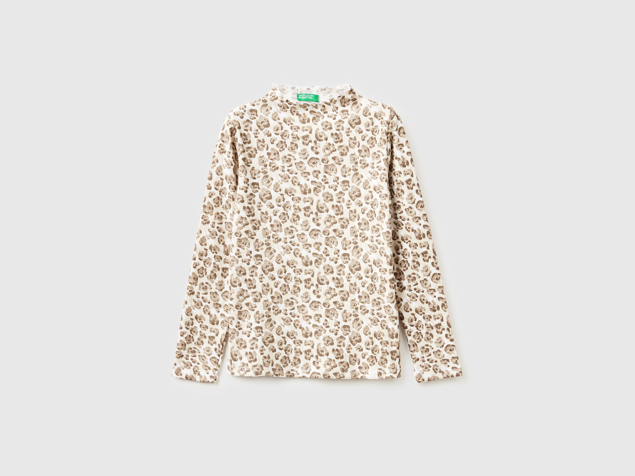 T-shirt de gola alta bege com estampa animal. - ucb_image_FS