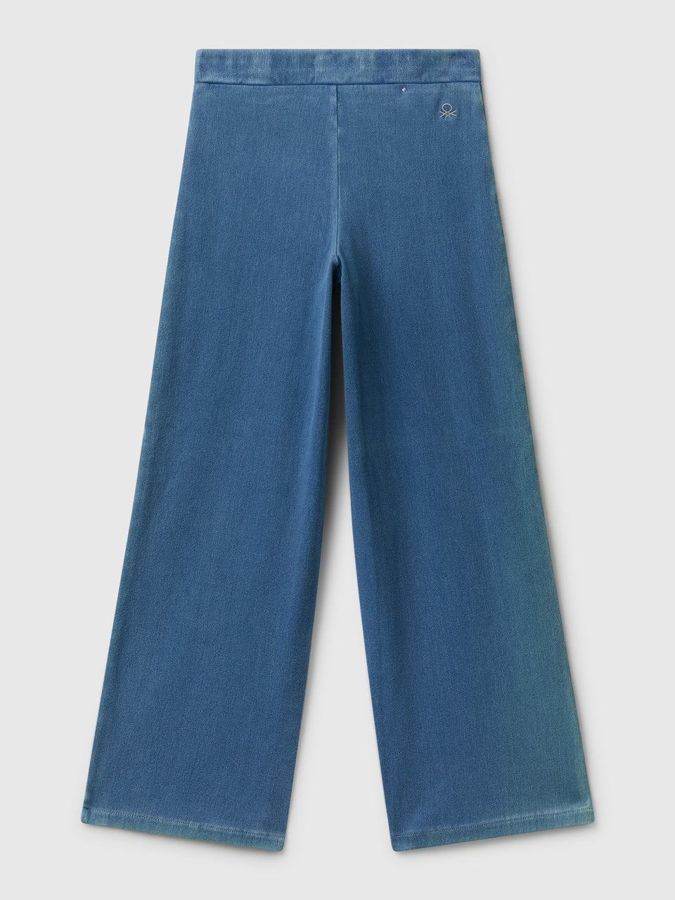 Wide fit super stretch jeans - ucb_image_BS