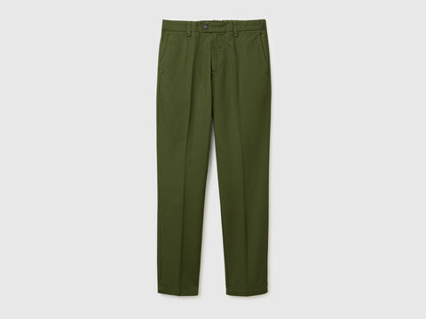 Slim-fit chinos in lightweight cotton - ucb_image_FS
