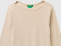 Slim fit t-shirt with boat neck - ucb_image_DS1
