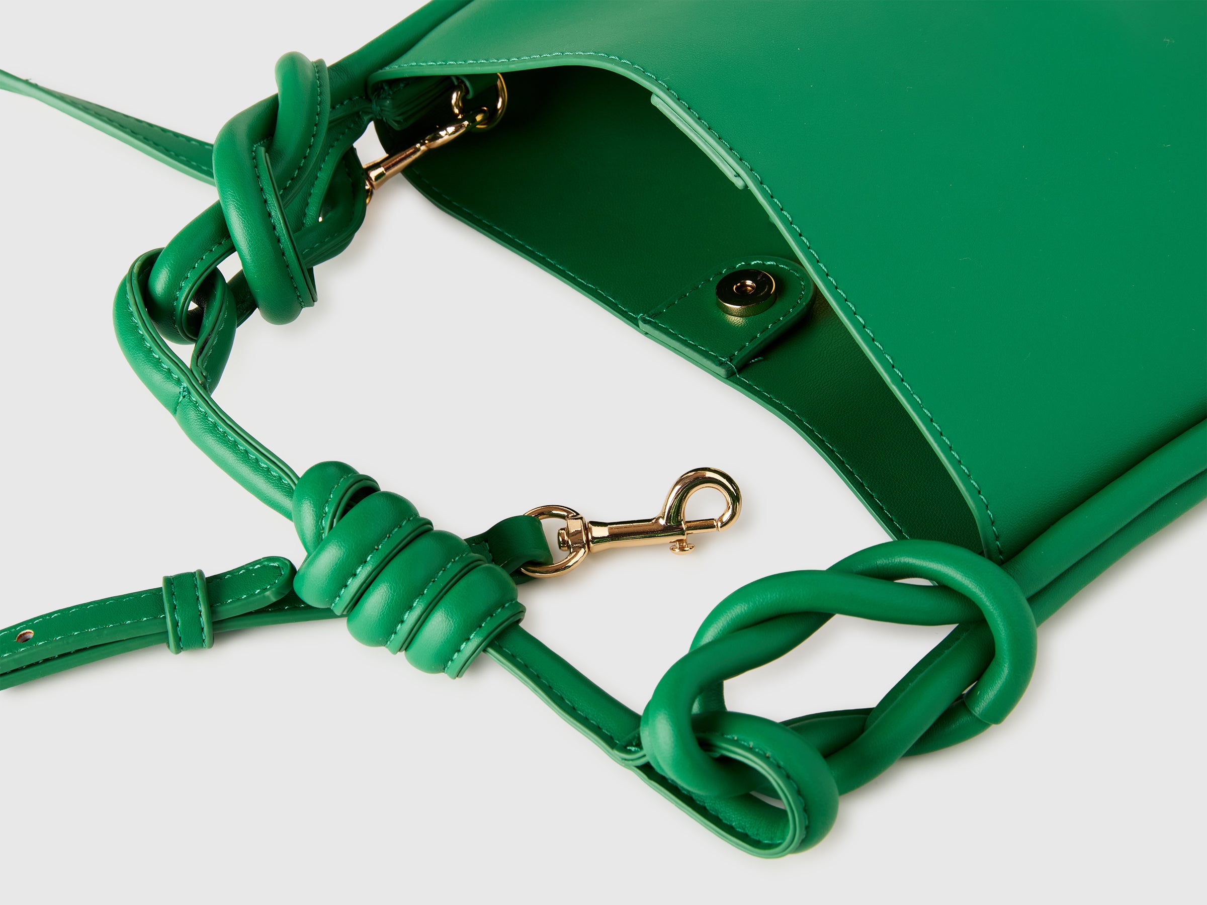 Mini bolsa hobo verde - ucb_image_DS1