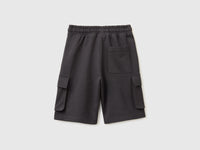 Bermudas em felpo com bolsos - ucb_image_BS