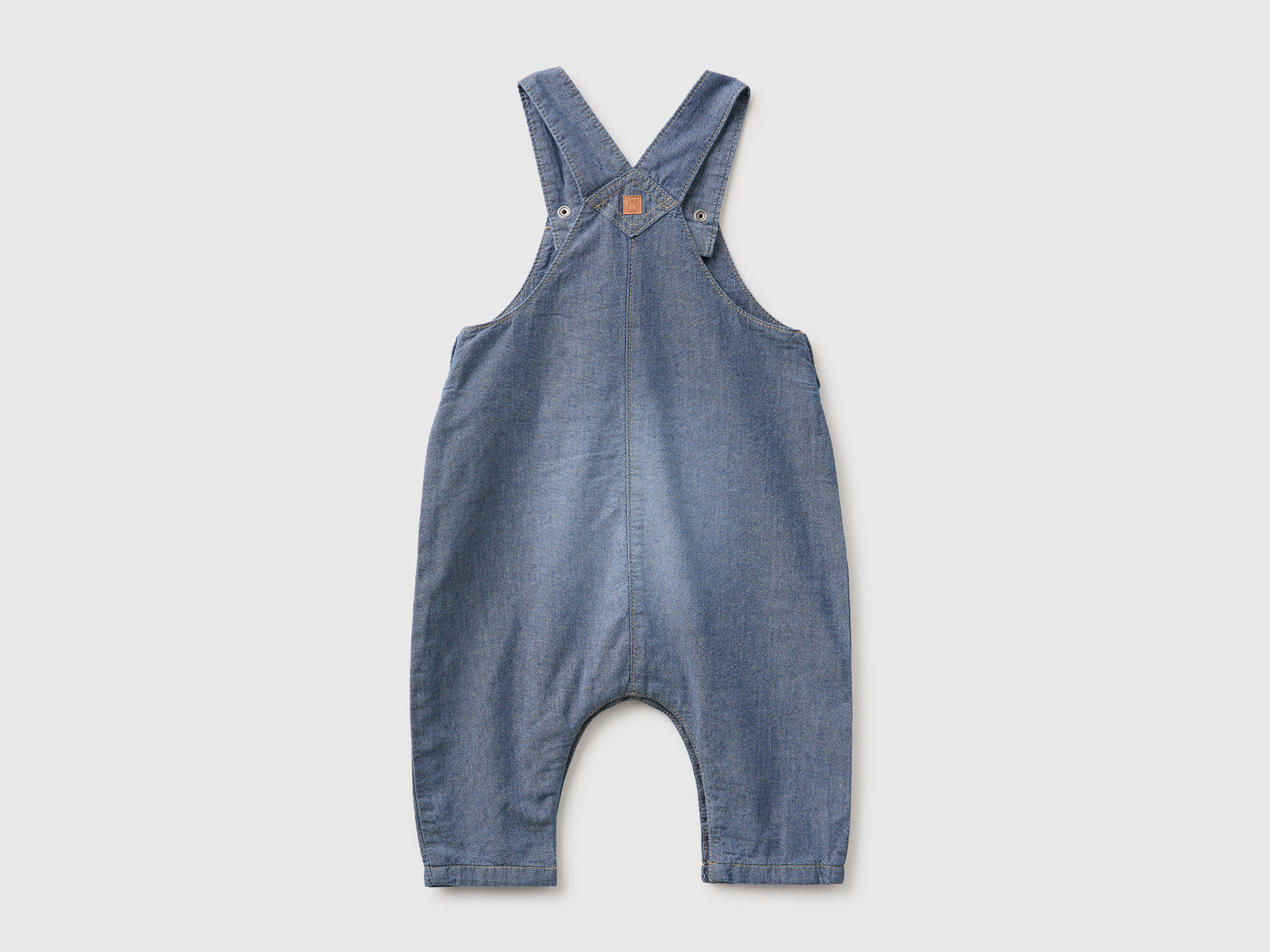 Jardineira em chambray baggy fit - ucb_image_BS