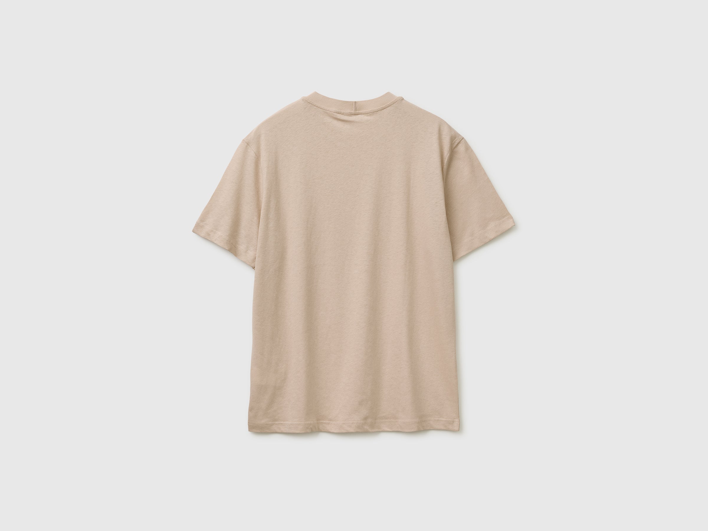 T-shirt de gola redonda em mistura de linho - ucb_image_BS