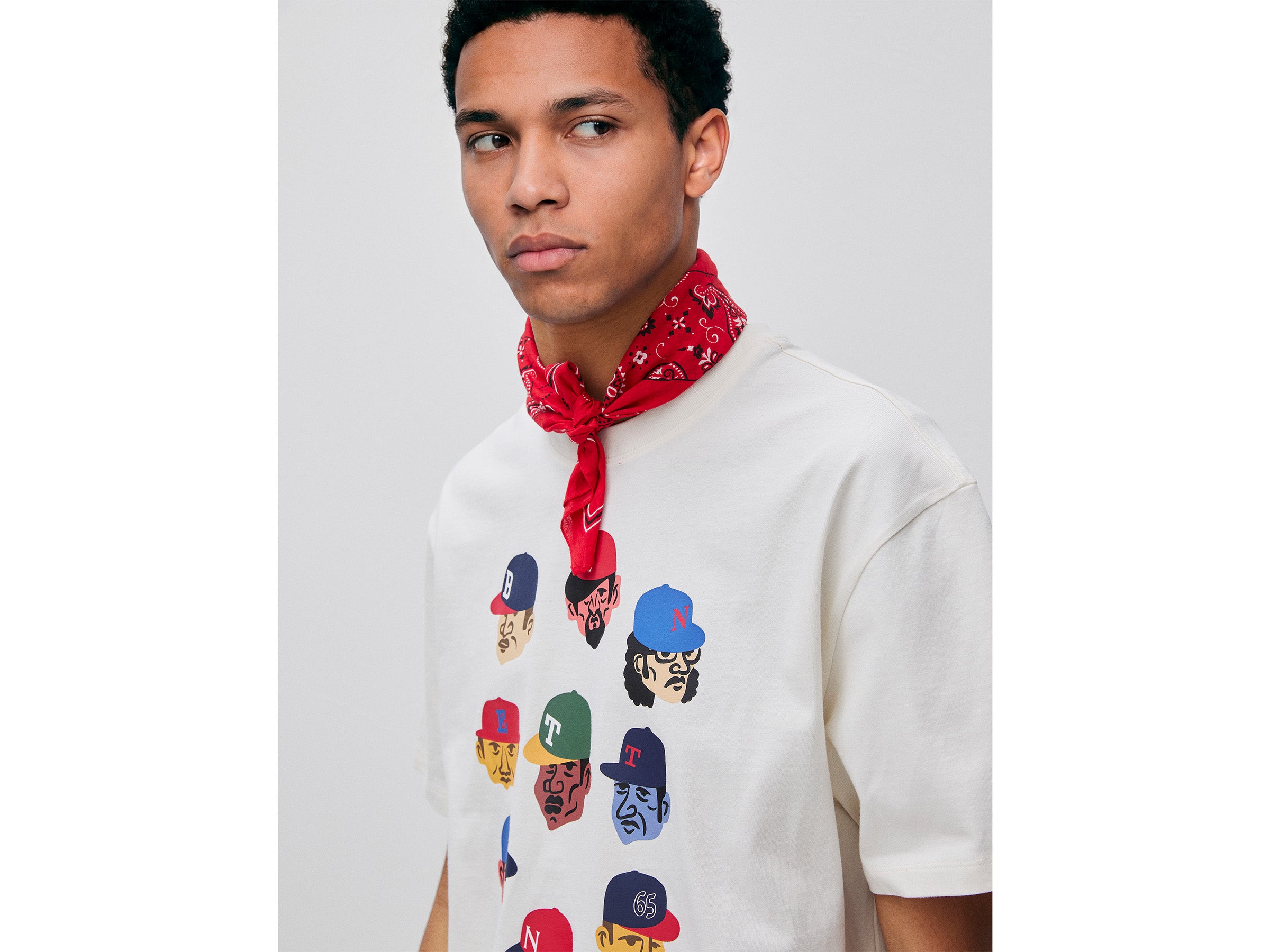 T-shirt com estampa relaxed fit - ucb_image_FY