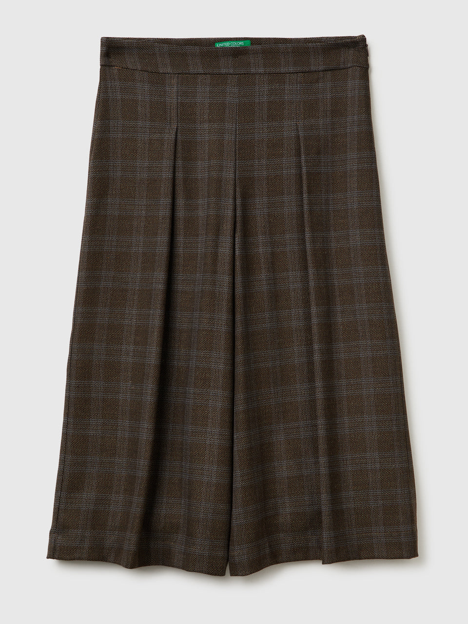 Bermudas aos quadrados - ucb_image_FS