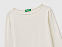 Boat-neck T-shirt - ucb_image_DS1