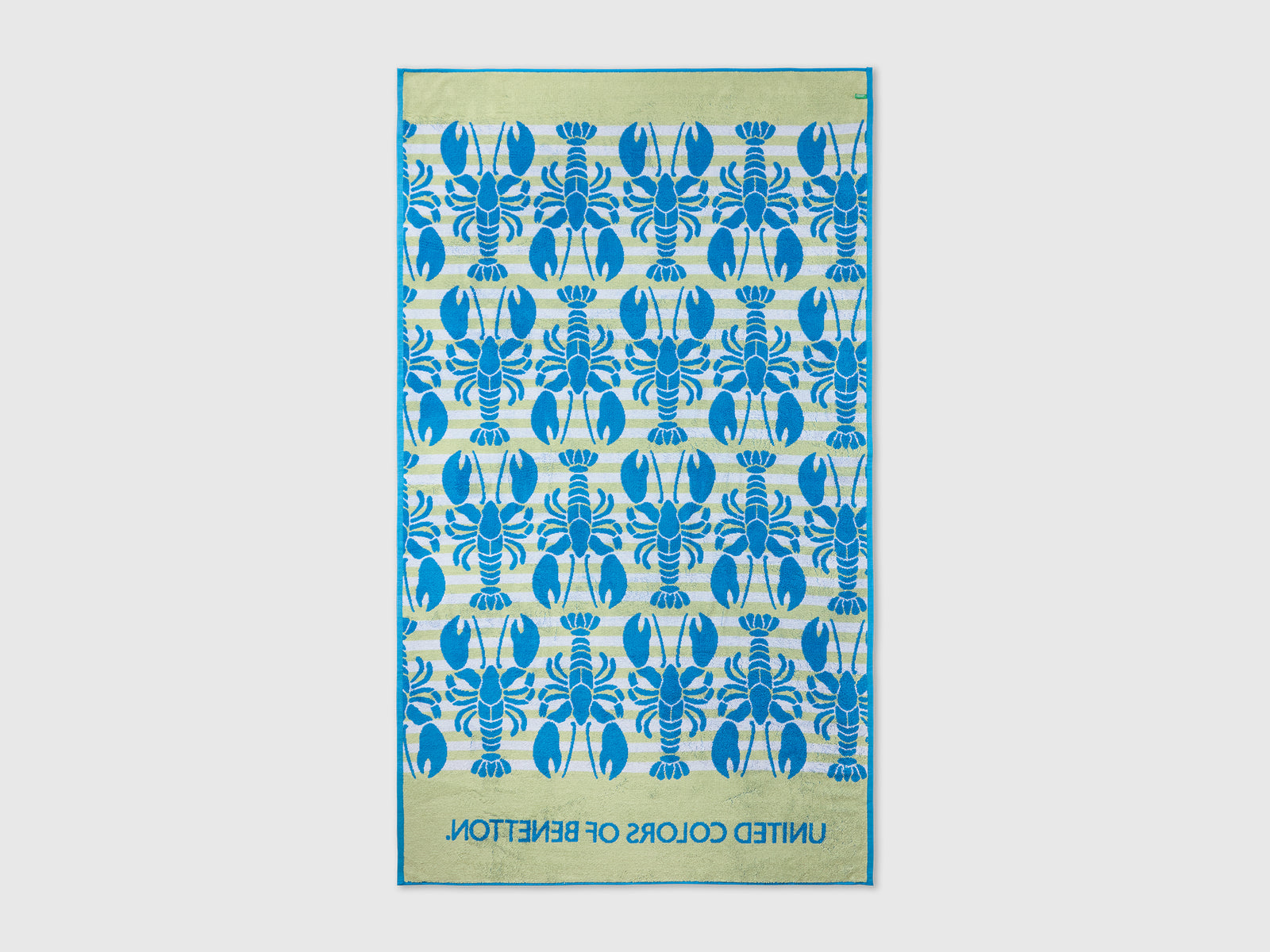 Beach towel with lobsters - ucb_image_BS