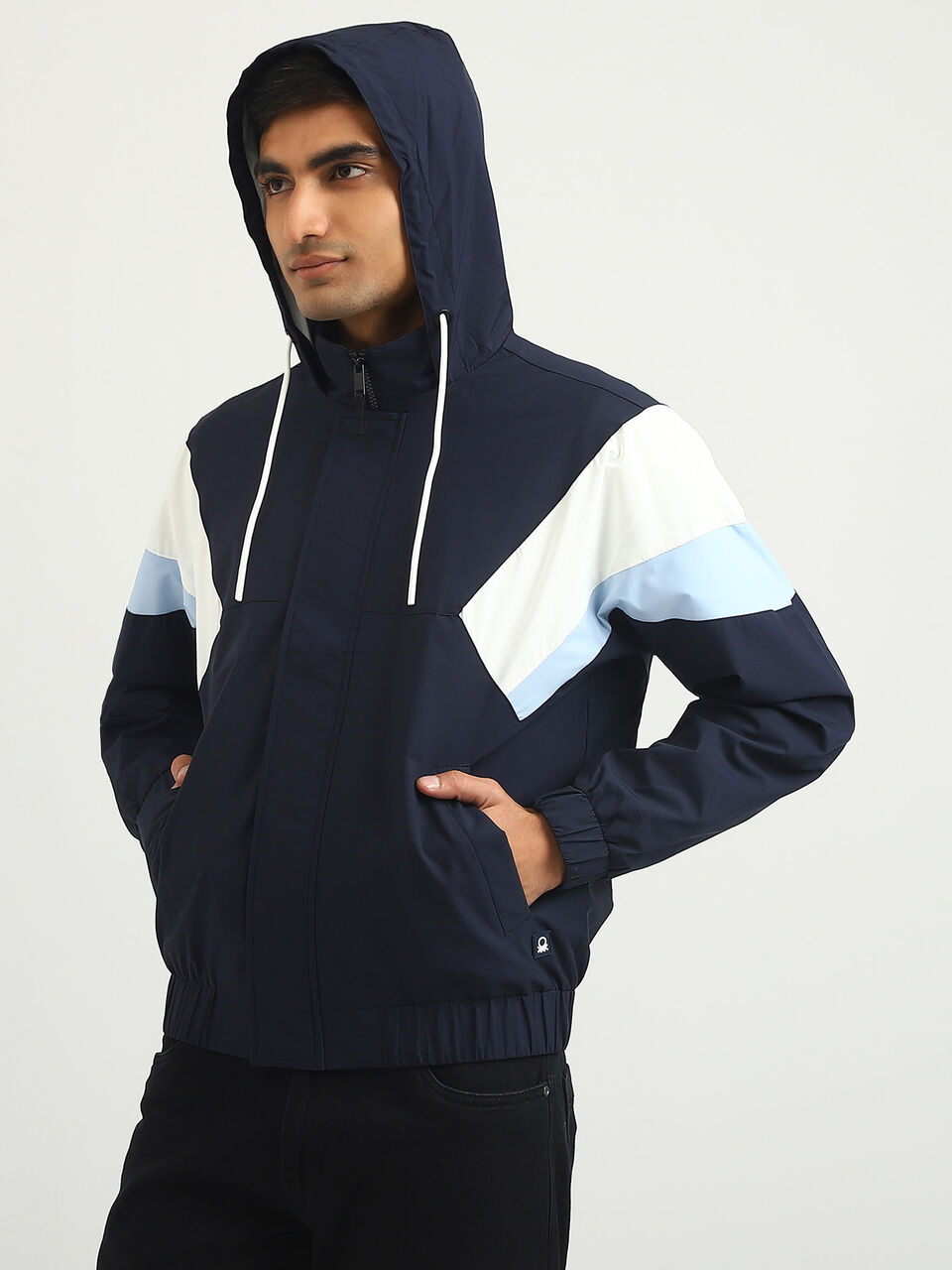 RAGLAN SLEEVE COLOR BLOCK JACKET image number null