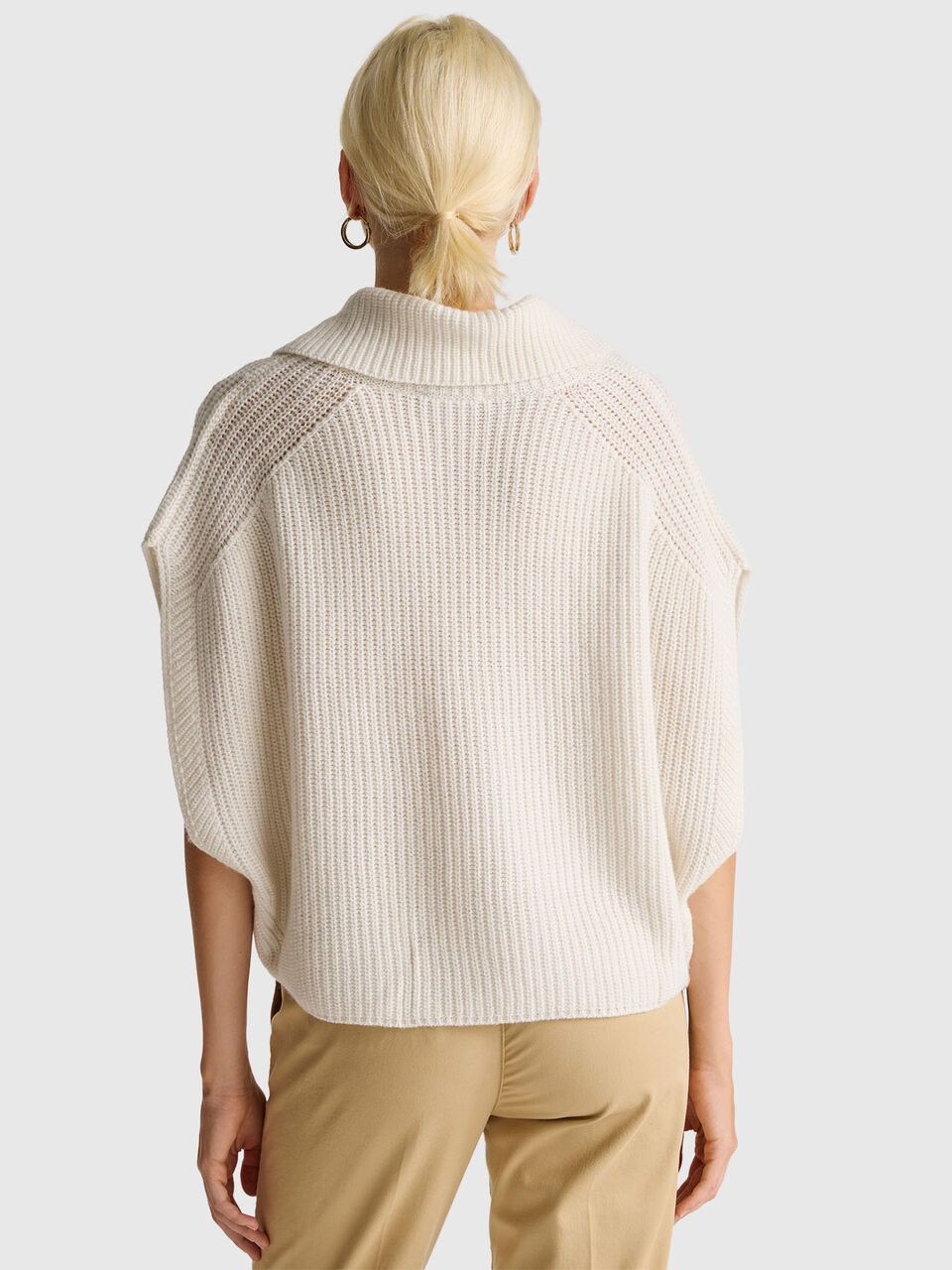 CAPE Women image number null