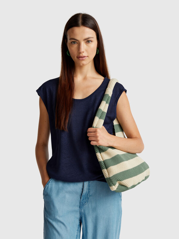 Wide neck t-shirt in pure linen Women