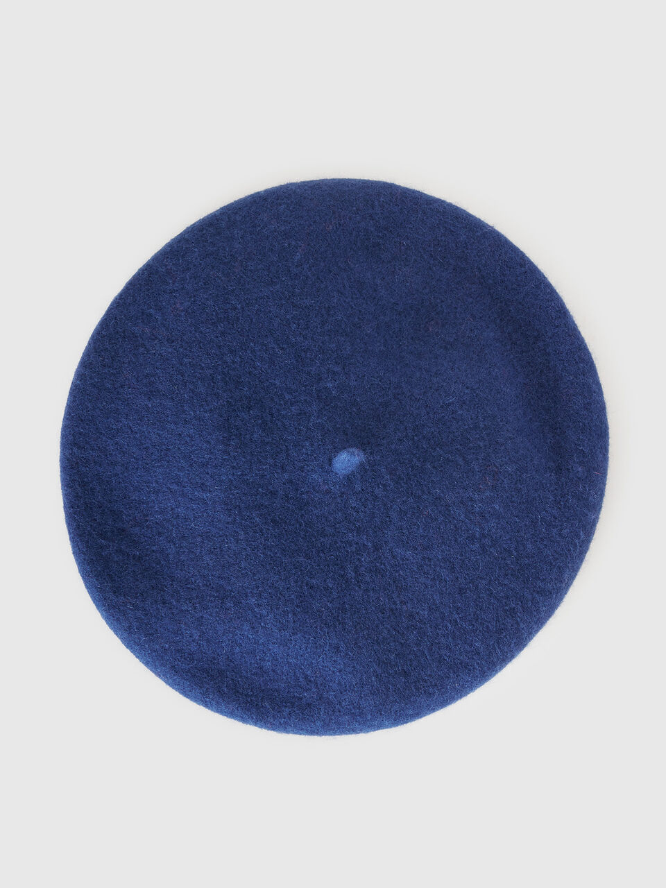 HAT Women image number null