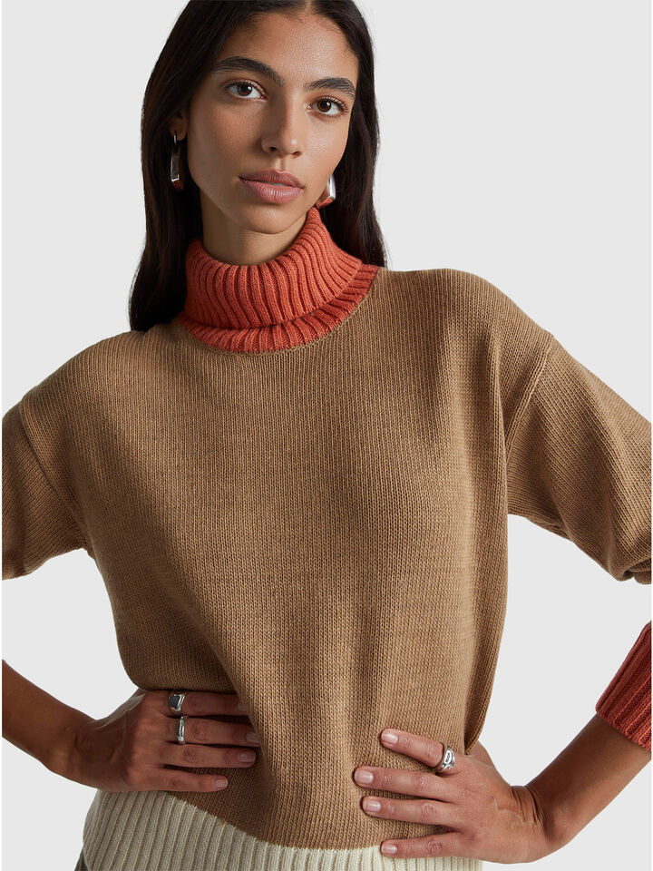 TURTLE NECK SWEATER Women