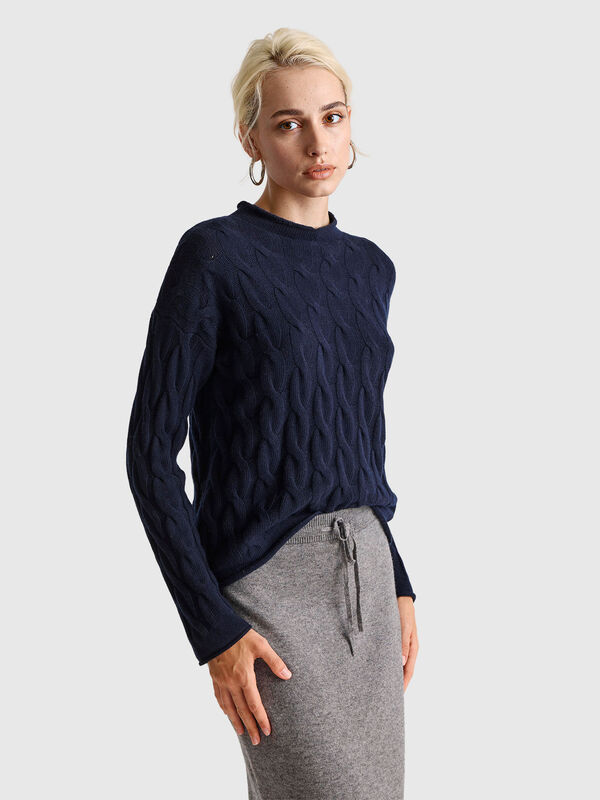 Cashmere blend sweater with cable knit Women