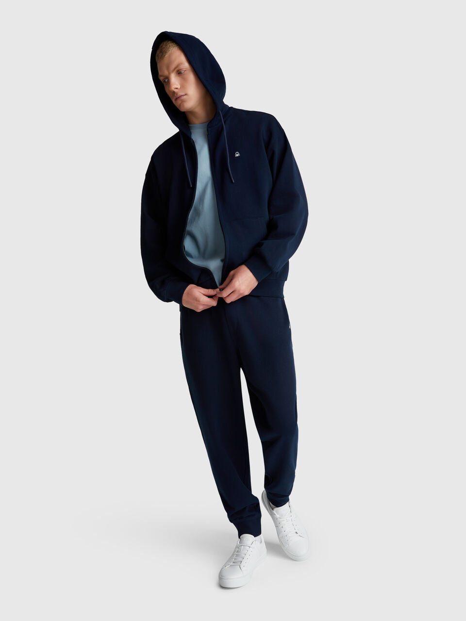 TROUSERS Men image number null