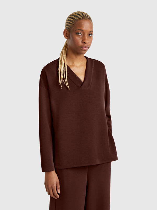 V-neck sweatshirt Women