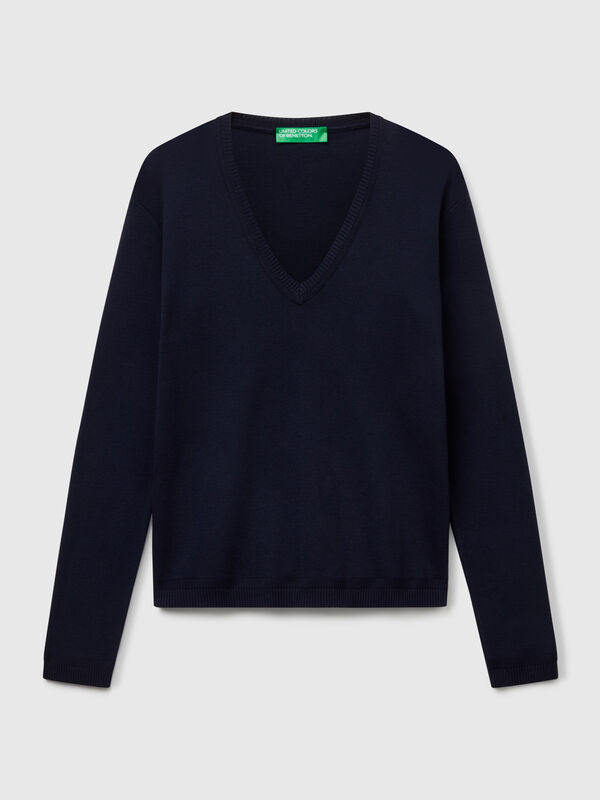 Sweater with V-neck in pure cotton Sweater with V-neck in pure cotton Women