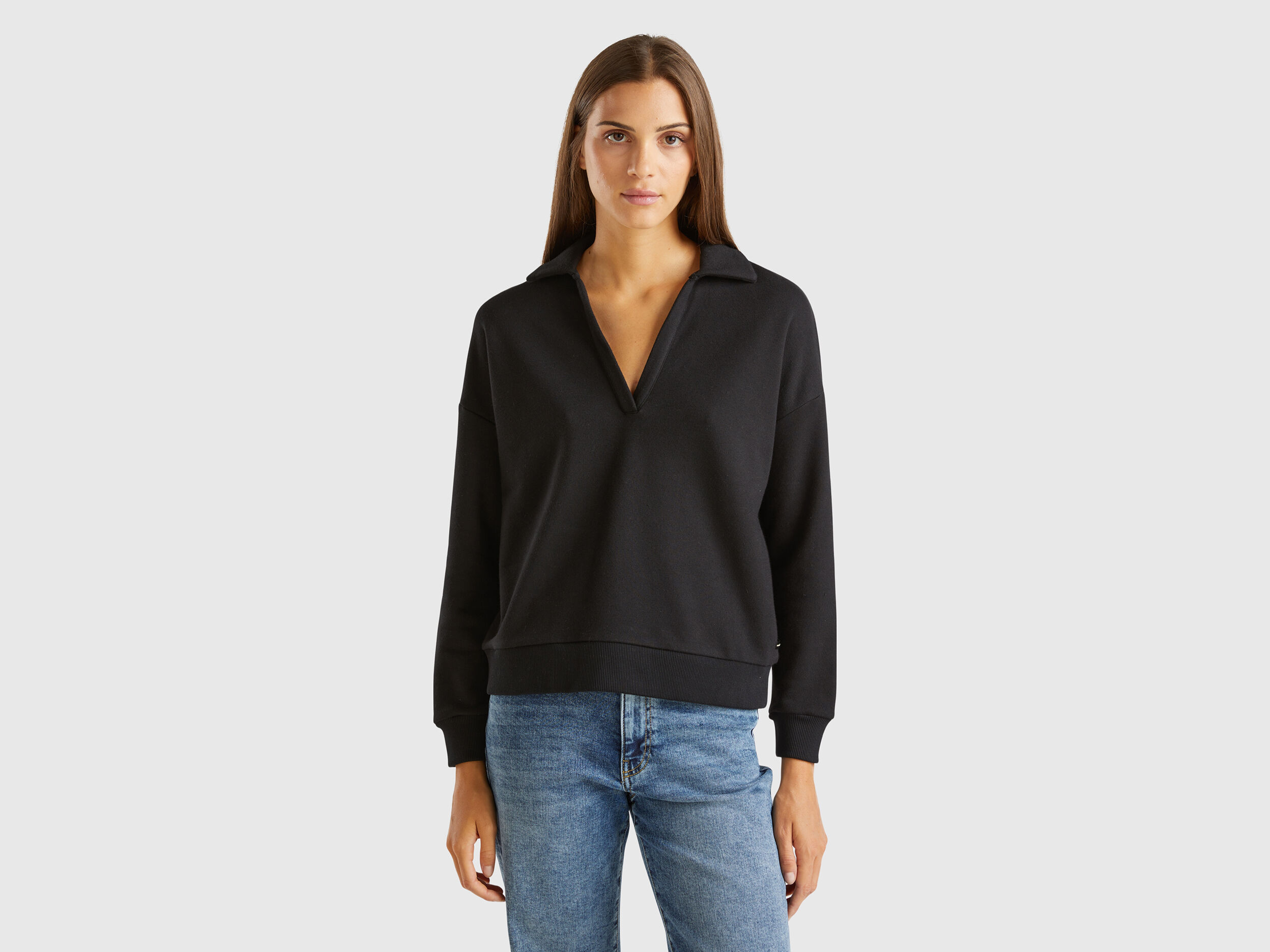 Women's sweatshirts without hoods hot sale