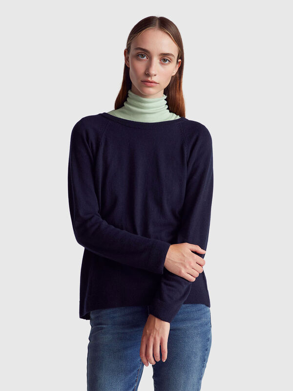Midnight blue crew neck sweater in cashmere and wool blend Women