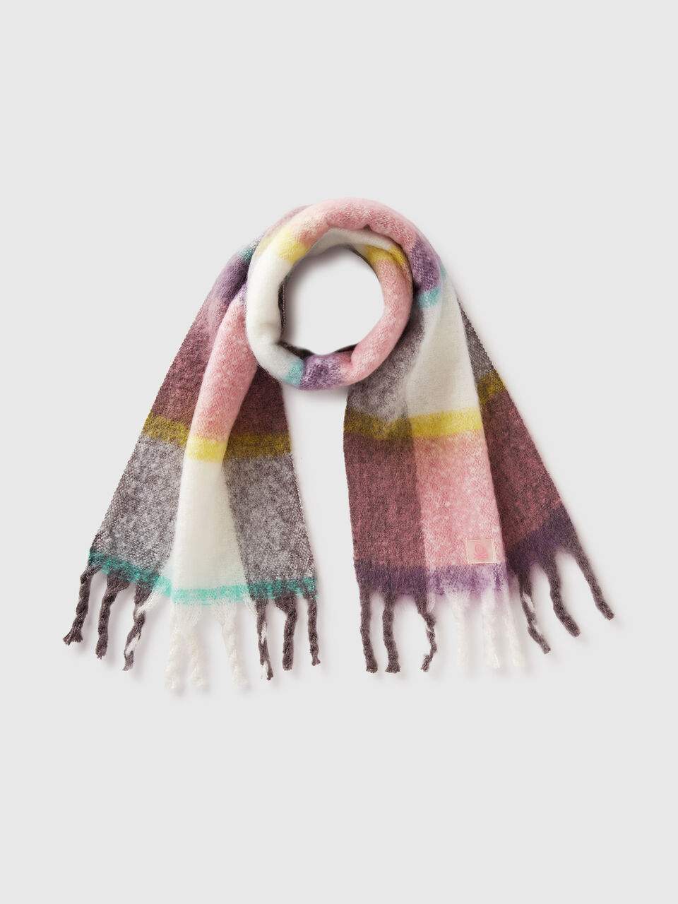 SCARF Junior Boy image number 1