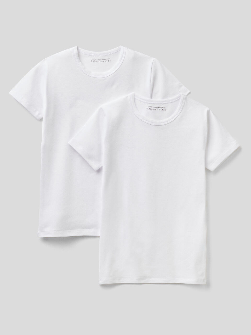 Two white t-shirts in organic stretch cotton