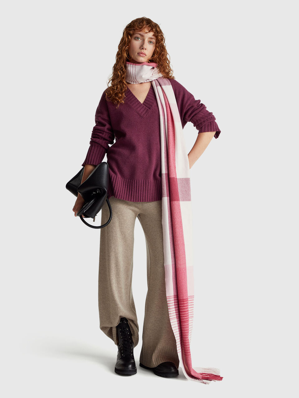 V NECK SWEATER L/S Women image number null