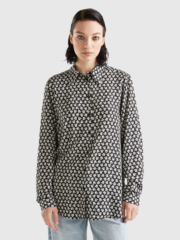 Patterned shirt in sustainable viscose