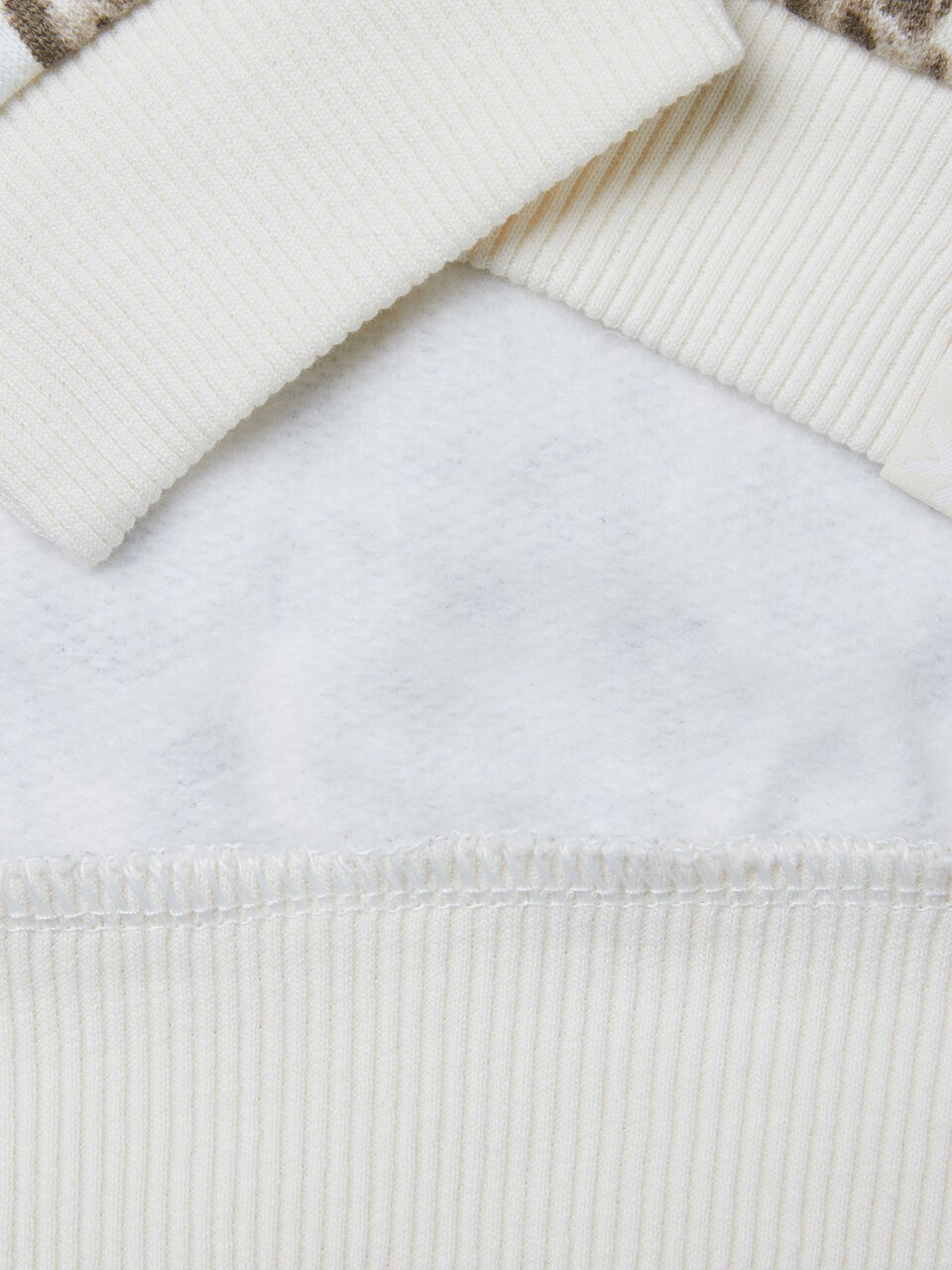 SWEATER L/S Junior Girl image number null