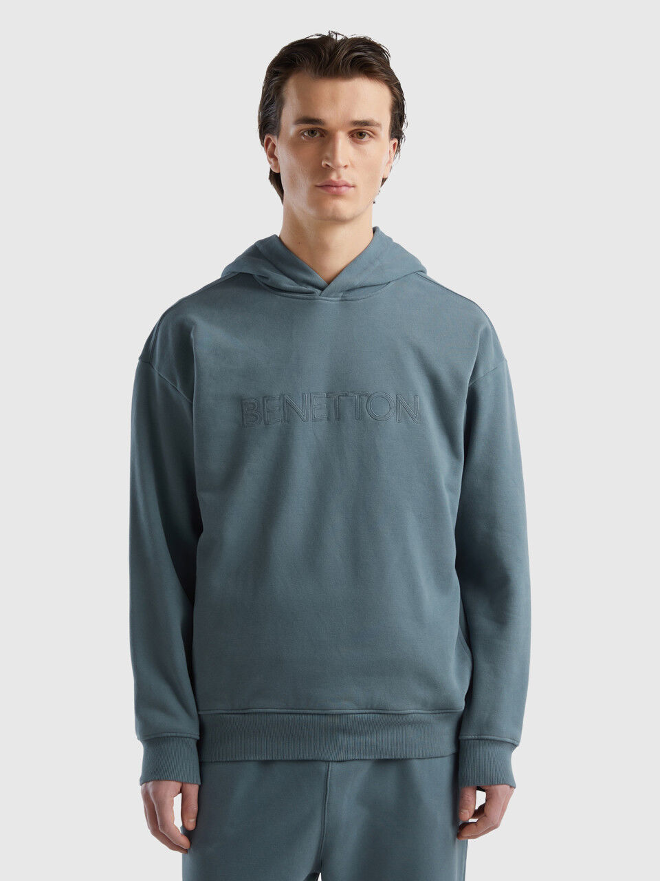 Benetton sweatshirt shop