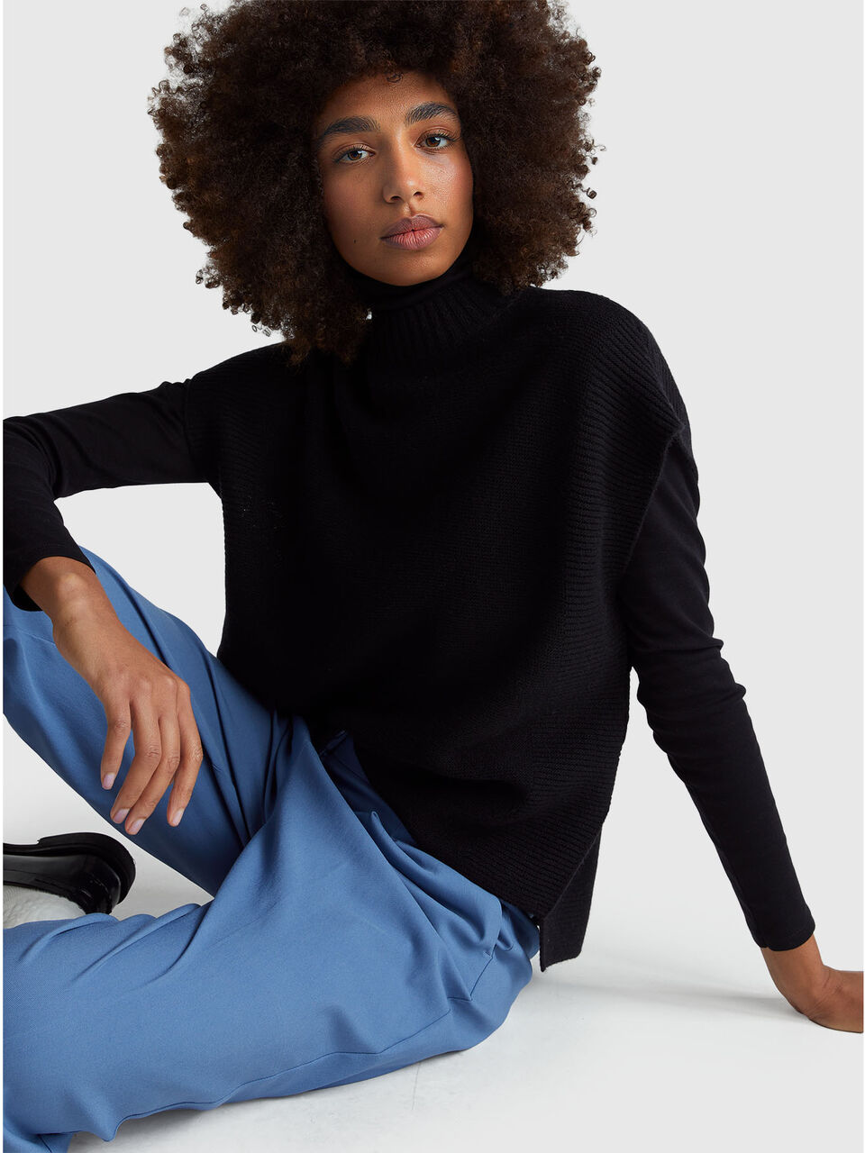 SLEEVELESS SWEATER Women image number null