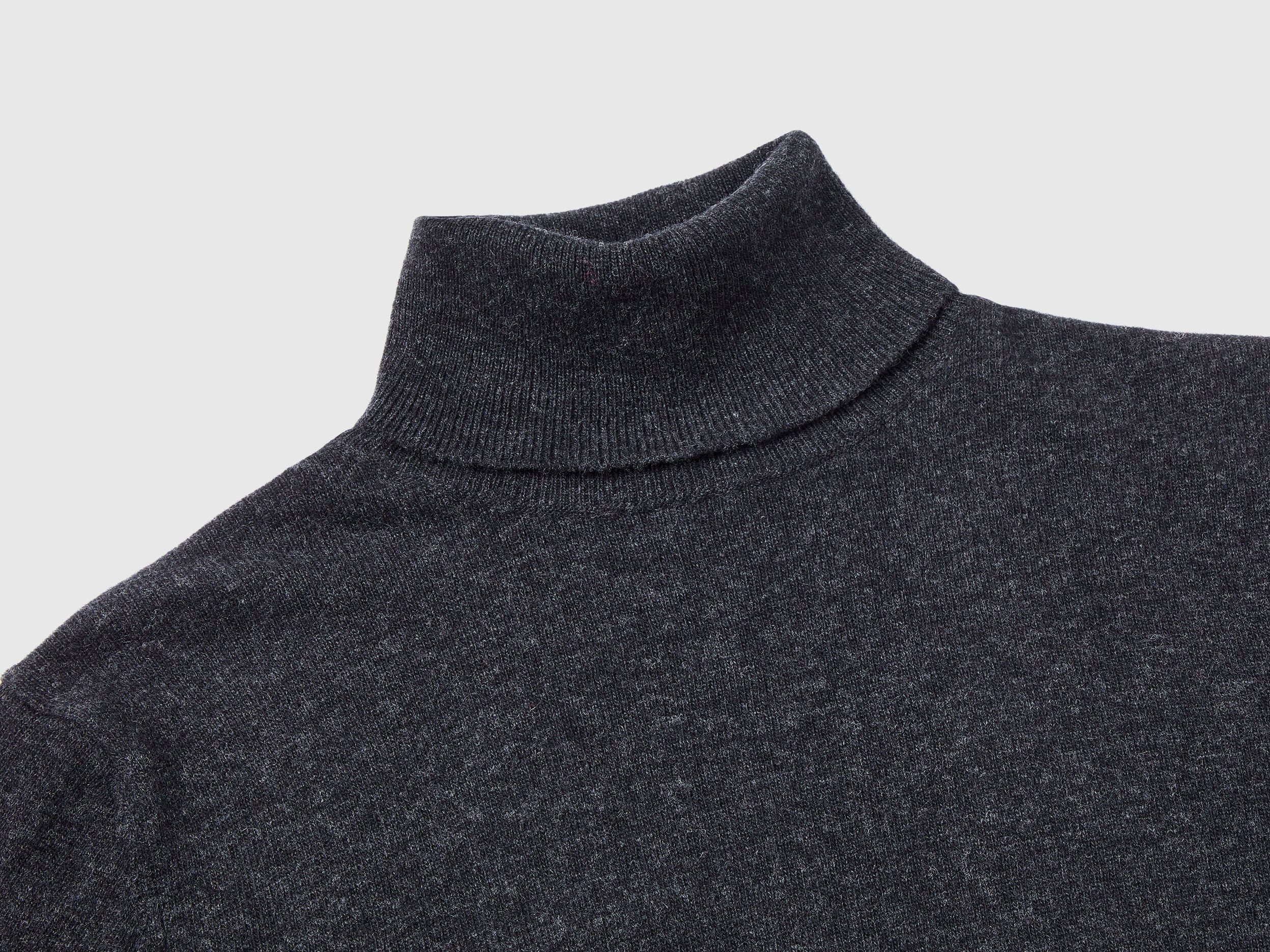 Dark grey turtleneck best sale sweater