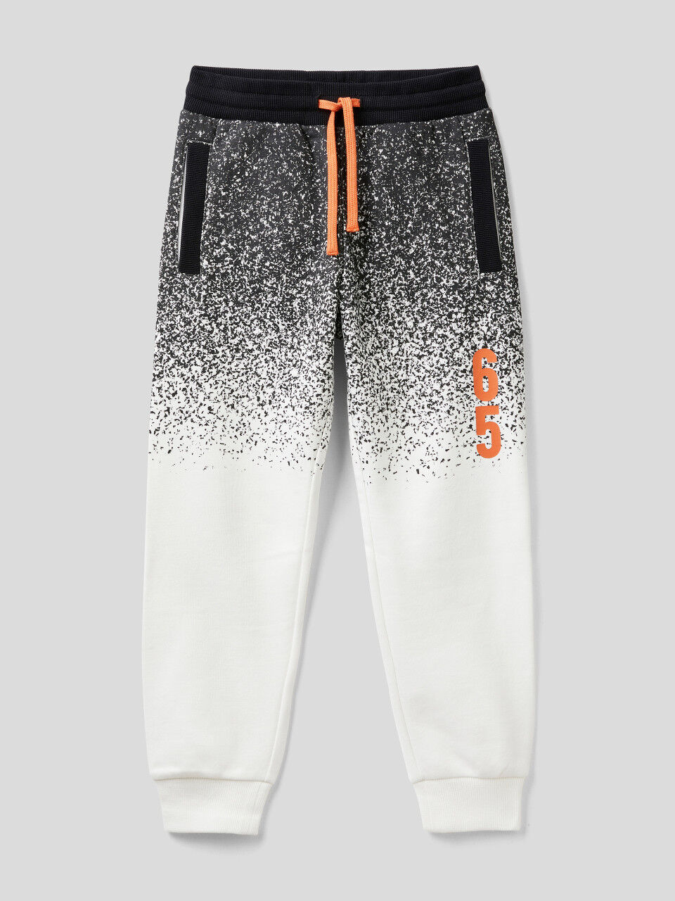 Sporty trousers with print