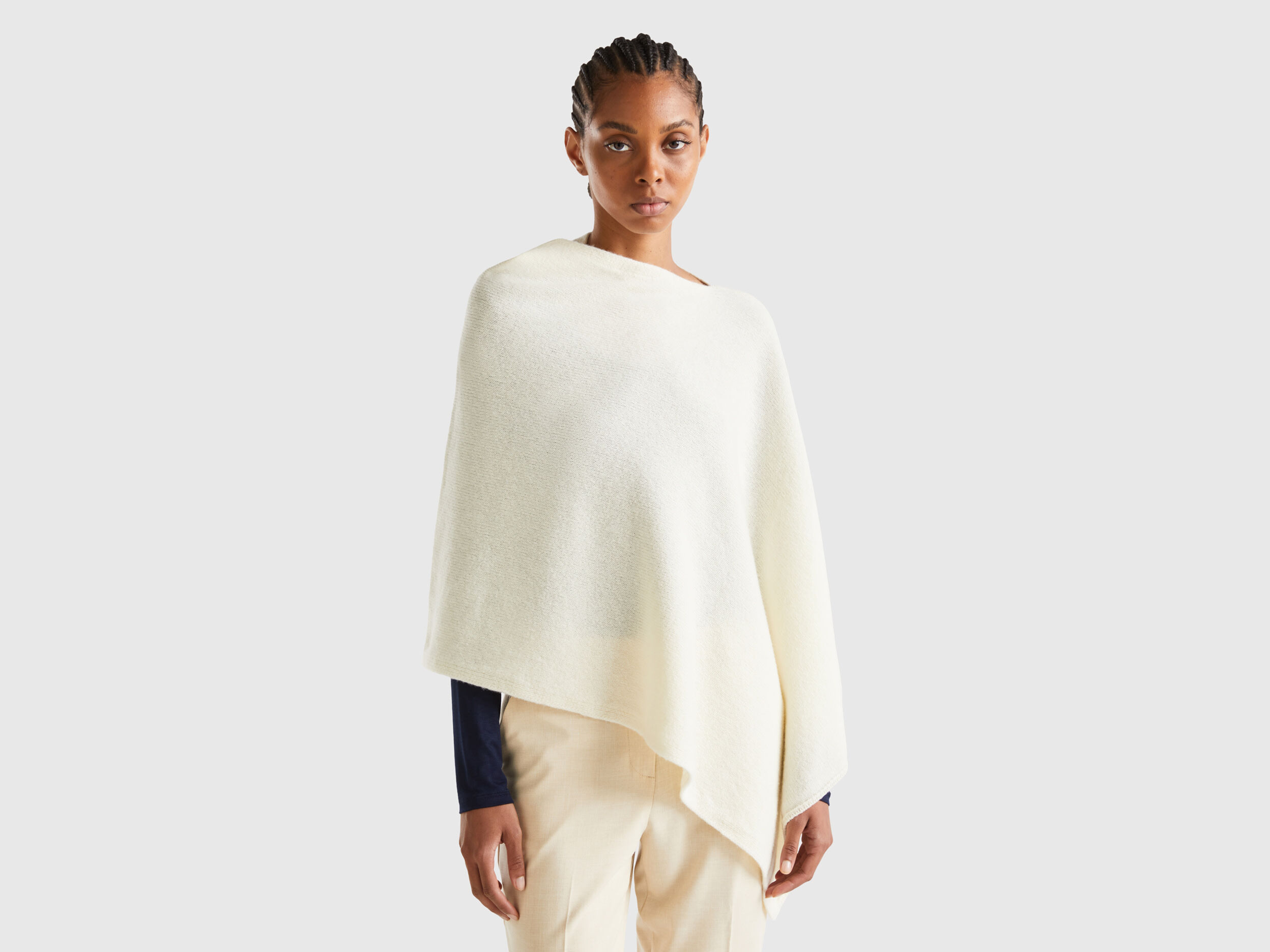 Women s Capes and Ponchos Knitwear Collection 2024 Benetton