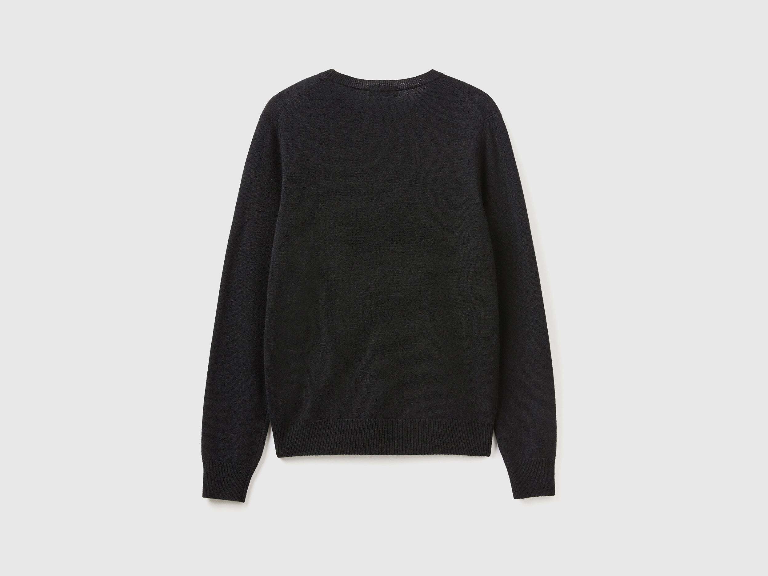 Black crew neck cheap sweater women's