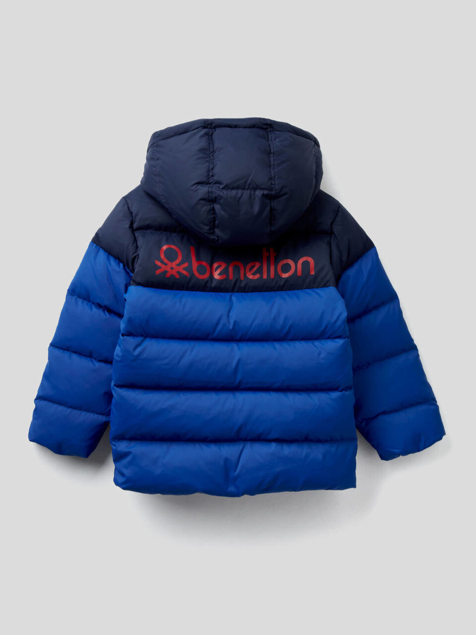 Two-tone puffer jacket with hood Junior Boy image number 2