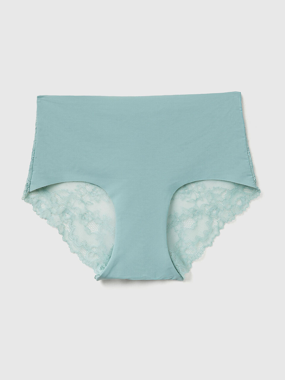 BRIEFS Women image number null