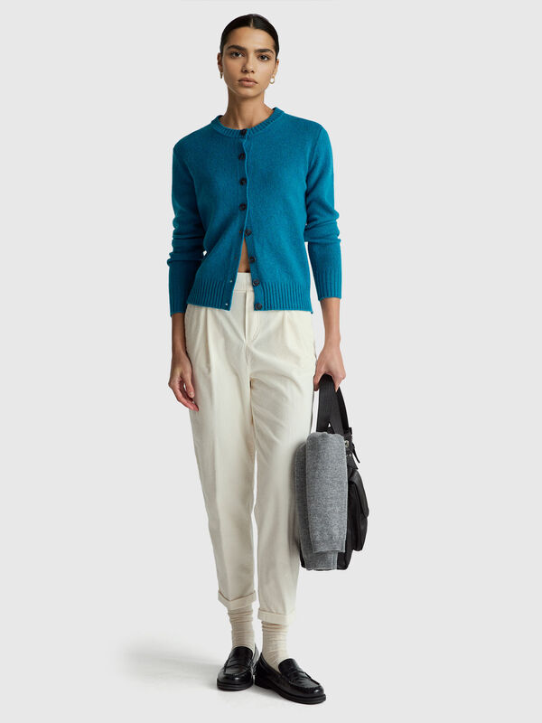 Chinos in velvet with stretch waist Women