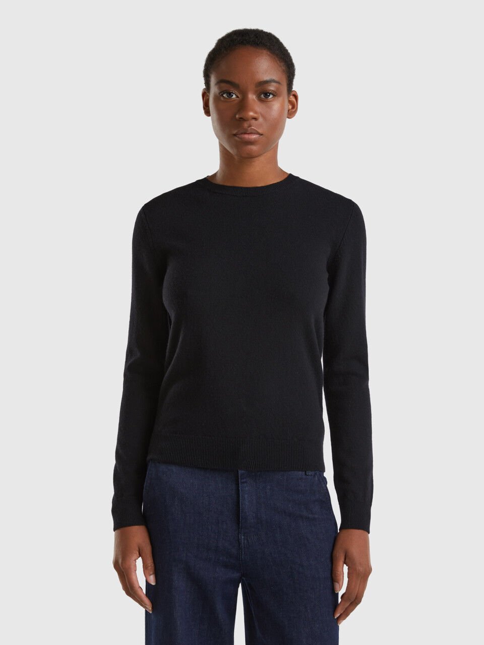 Ladies black crew neck jumper outlet