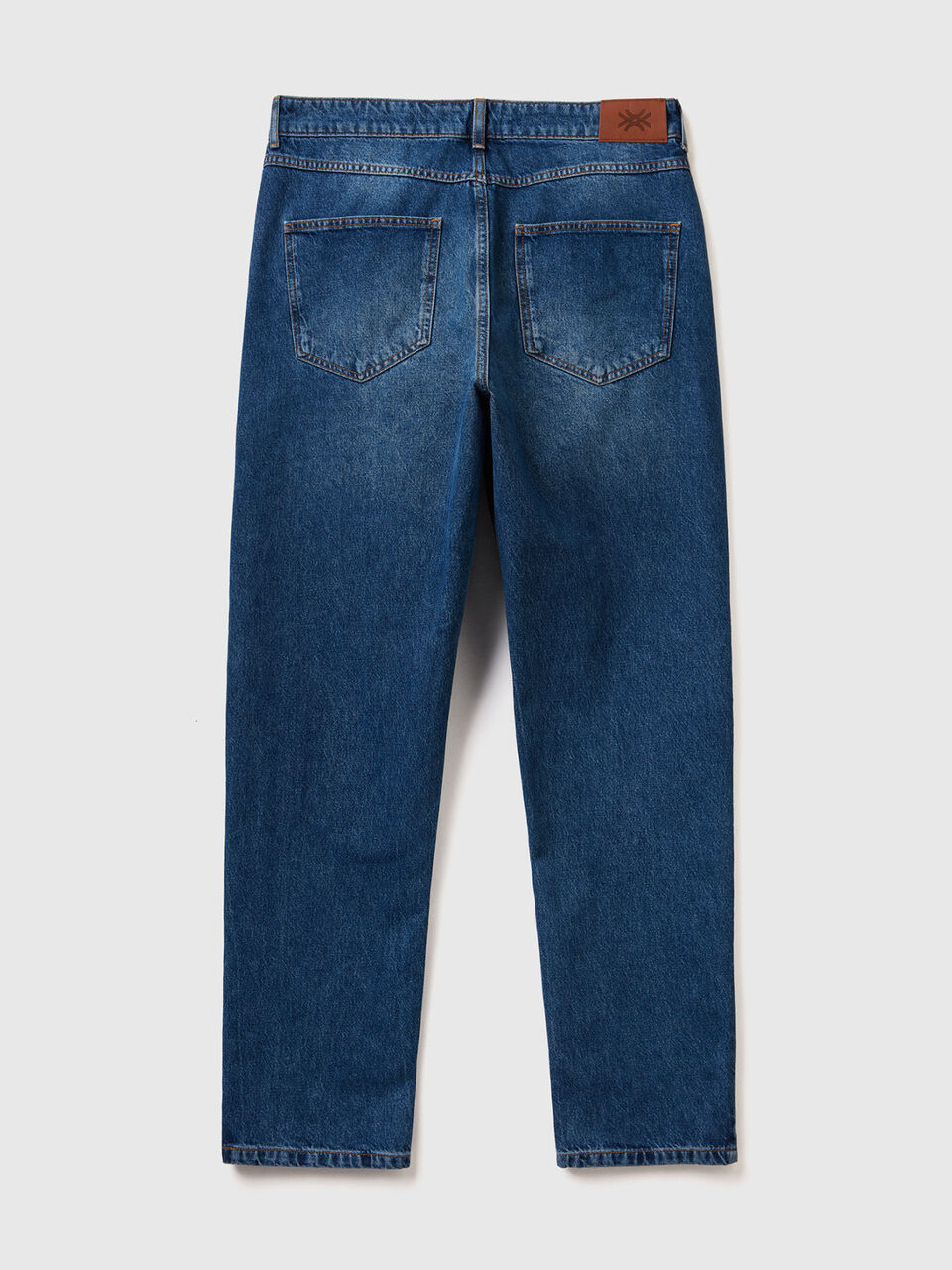 Five-pocket worn look jeans Men image number 2
