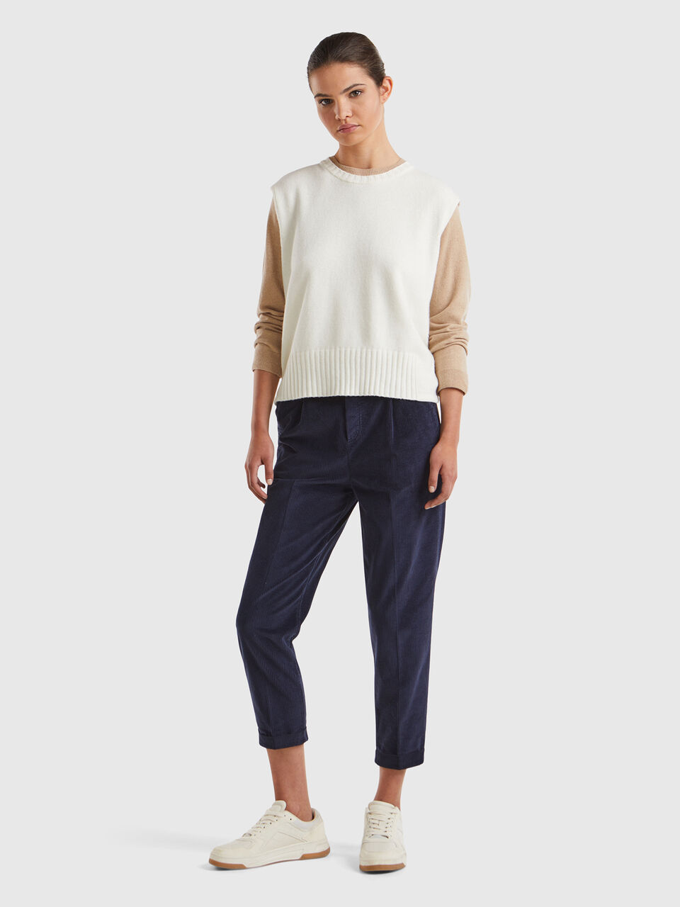 SLEEVELESS SWEATER Women image number null