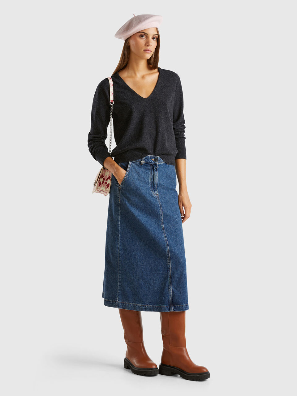 V NECK SWEATER L/S Women image number null