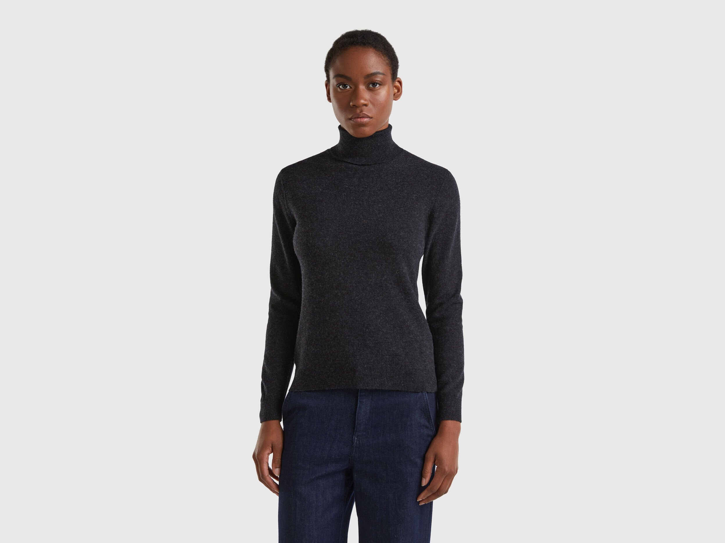 Dark grey turtleneck clearance