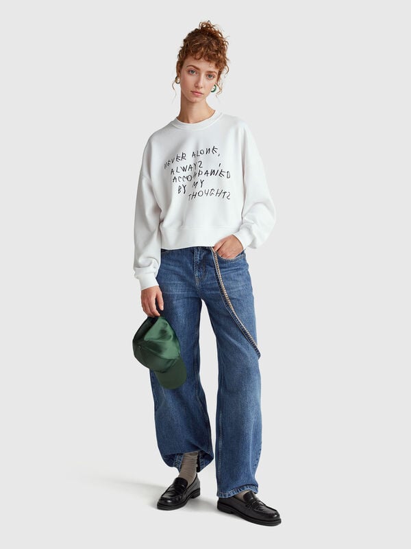 White sweatshirt with Coco Capitán embroidery Women