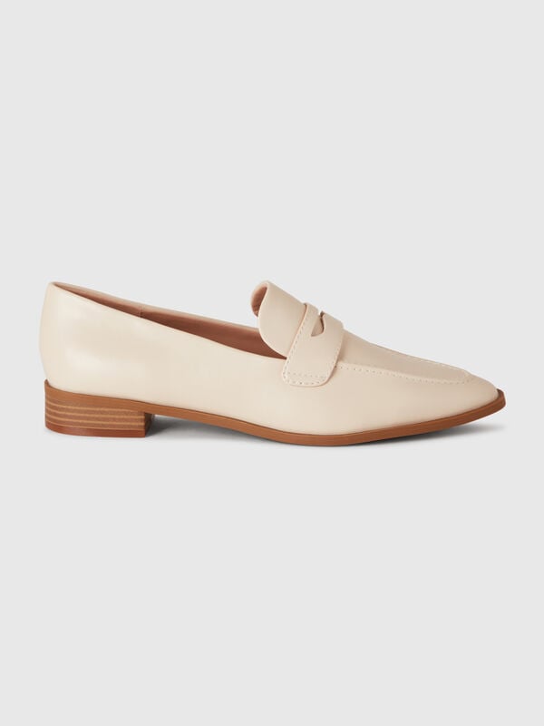 Moccasins in imitation leather Women