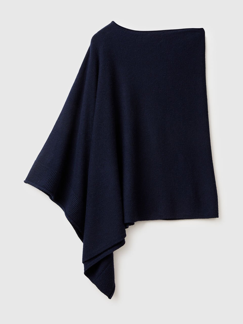 CAPE Women image number 2