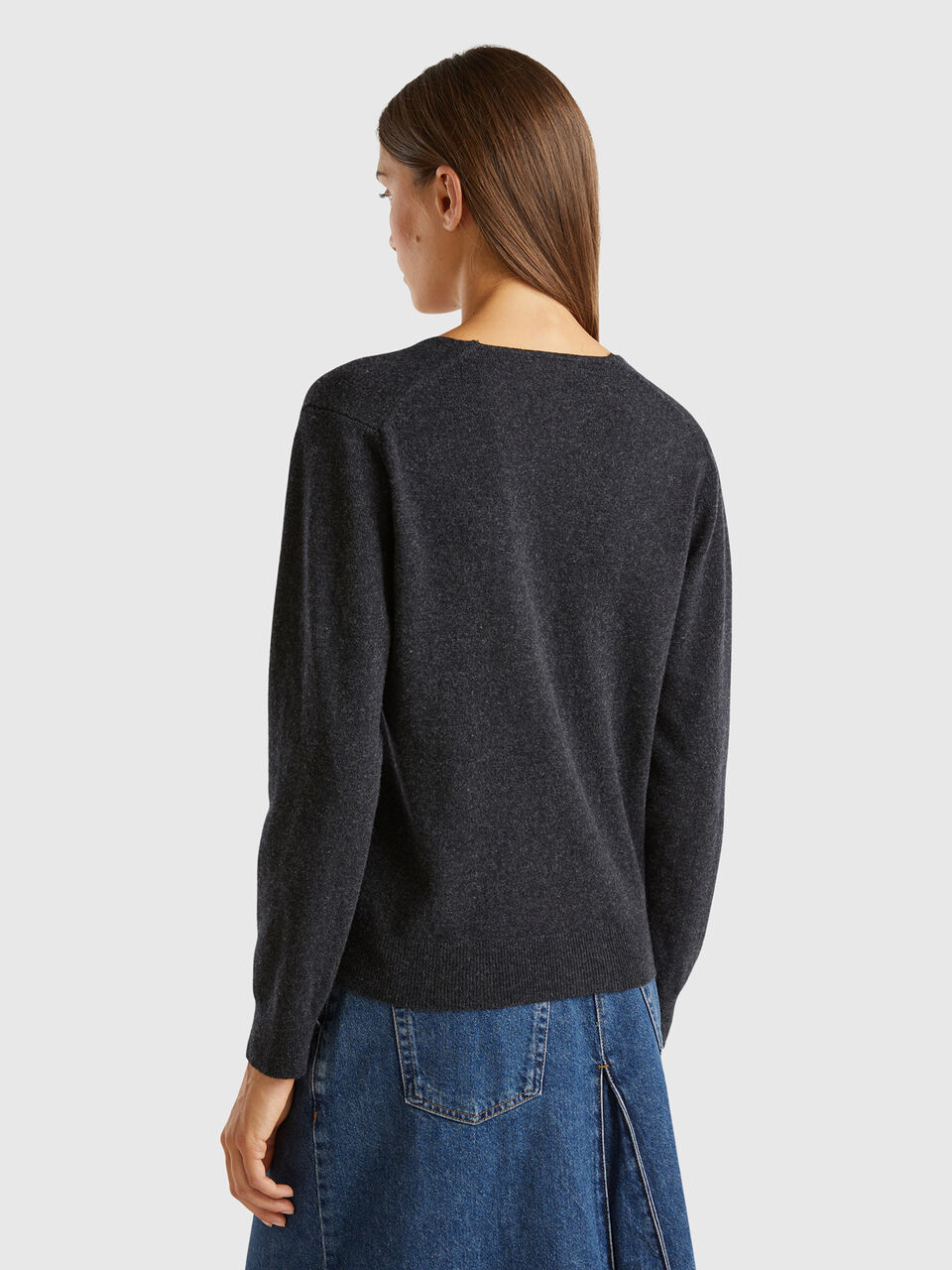V NECK SWEATER L/S Women image number null