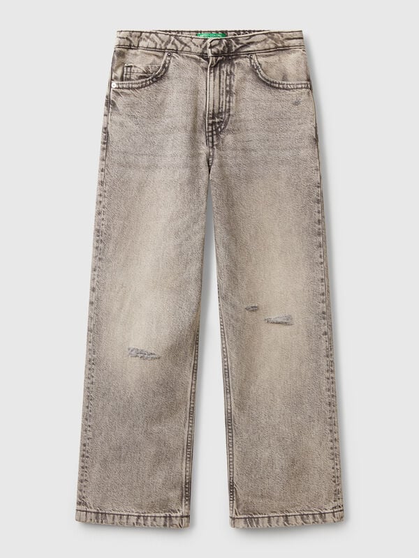 Straight leg jeans with tears Junior Girl